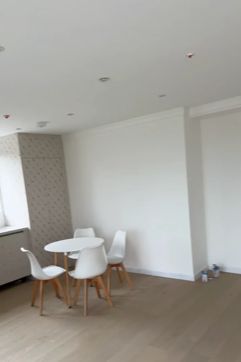 12595F5C-34FE-4774-92AE-76A9785A4473